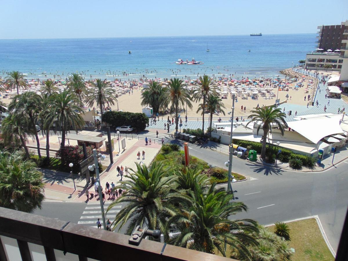 Apartamentos Playa Postiguet Alicante Eksteriør billede