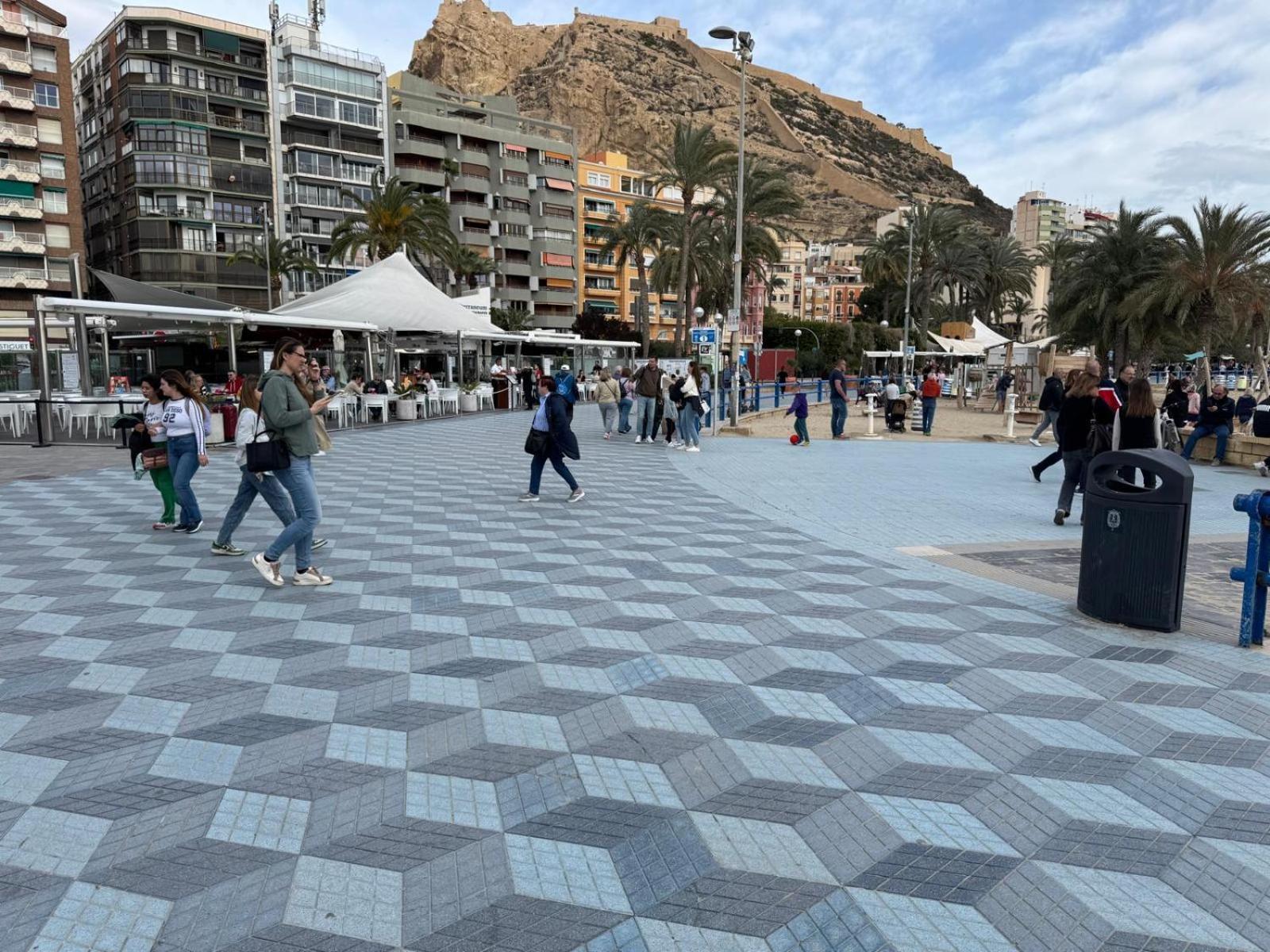 Apartamentos Playa Postiguet Alicante Eksteriør billede