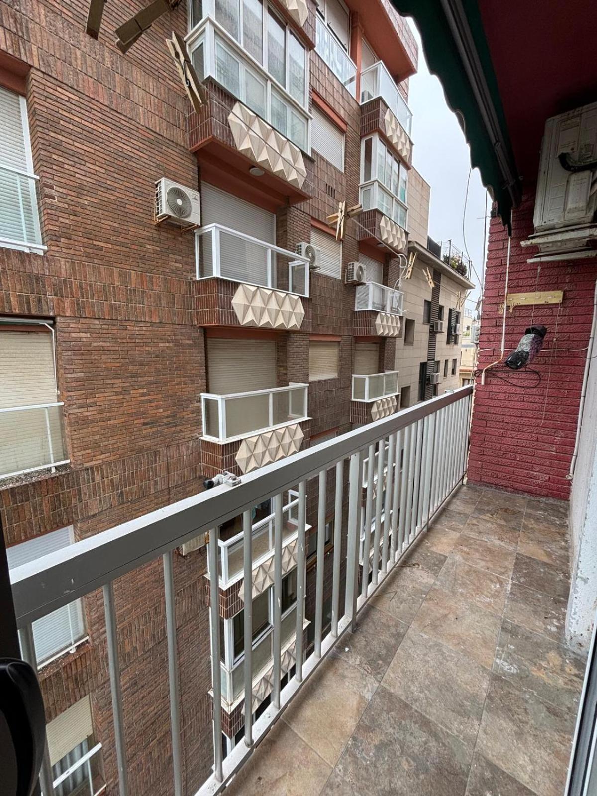 Apartamentos Playa Postiguet Alicante Eksteriør billede